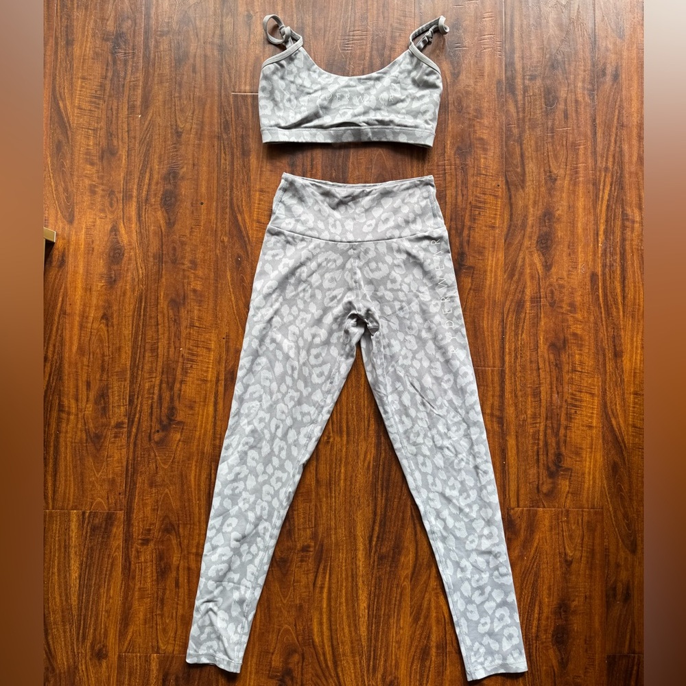 Ryderwear grey leopard print activewear set